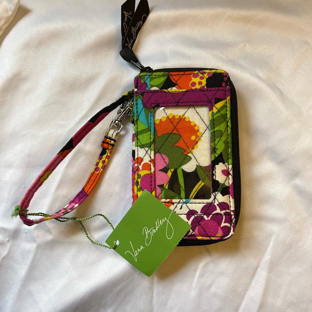 Vera Bradley Va Va Bloom All In One Wristlet(NWT)